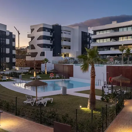 Lägenhet Higueron West Collection - The Poolside Garden By Hwpc *
