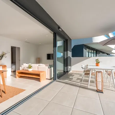 Lägenhet Higueron West Collection - The Poolside Garden By Hwpc *