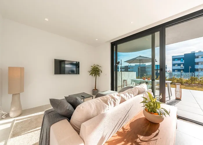 Daire Higueron West Collection - The Poolside Garden By Hwpc