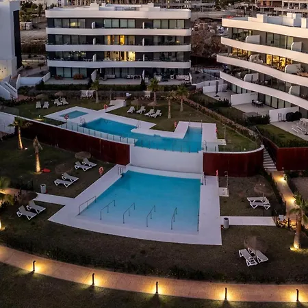 Apartament Higueron West Collection - The Poolside Garden By Hwpc *