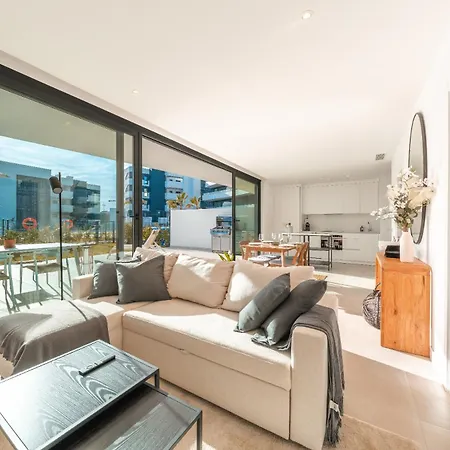 Apartament Higueron West Collection - The Poolside Garden By Hwpc *